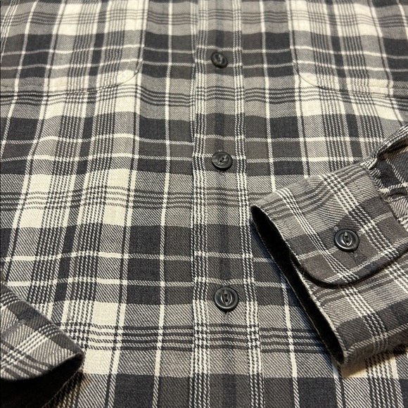 Polo by Ralph Lauren Women’s Oversized Boyfriend Flannel Button Down - Picture 2 of 6